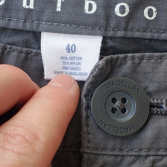 Mens grey gray Magellan Cargo Walking Hiking Casual Cargo Shorts 7" size 40 - Picture 7 of 10